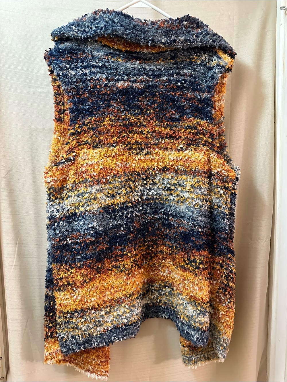 Pilcro Fuzzy Knit Open Front Sweater Vest Pockets Boho Cozy Medium - Picture 7 of 8